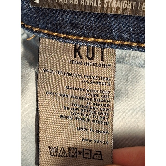 Kut from the Kloth Womens Dark Wash, Whiskered Straight Leg Jeans Size 4 - Picture 12 of 13